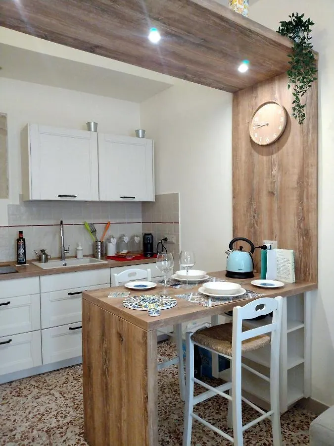 Ragusa Exclusive Flat With Terrace & Bbq 0*,