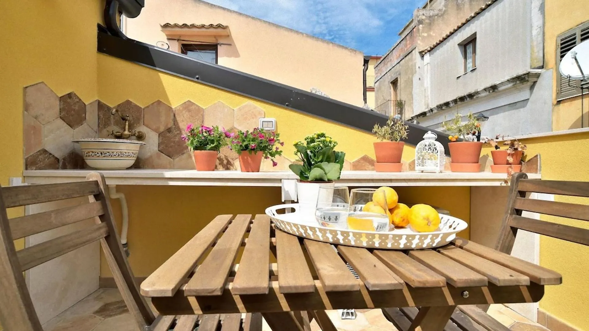 Ragusa Exclusive Flat With Terrace & Bbq